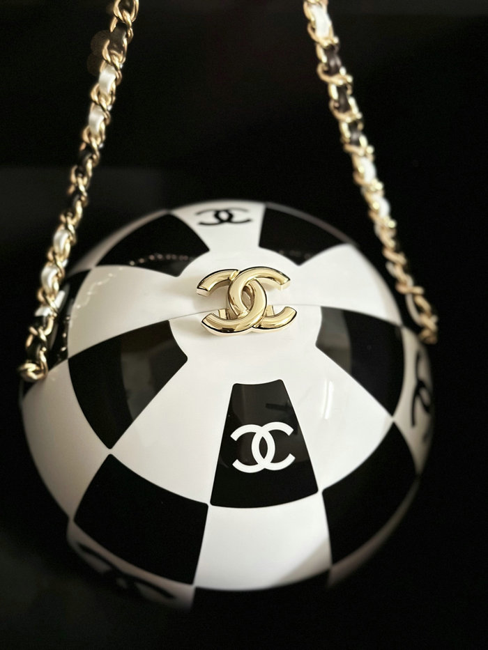 Chanel Sphere Minaudiere AS3716