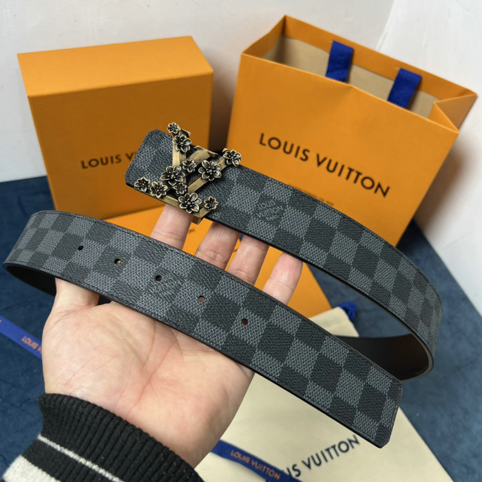 Louis Vuitton Belt LB04