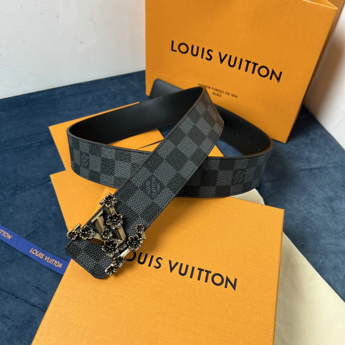 Louis Vuitton Belt LB04