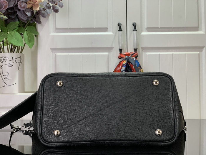 Louis Vuitton Blossom MM Black M21852