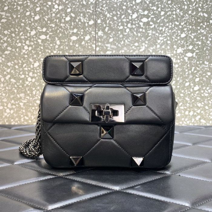 Valentino Small Roman Stud The Shoulder Bag Black Hardware WB0l04