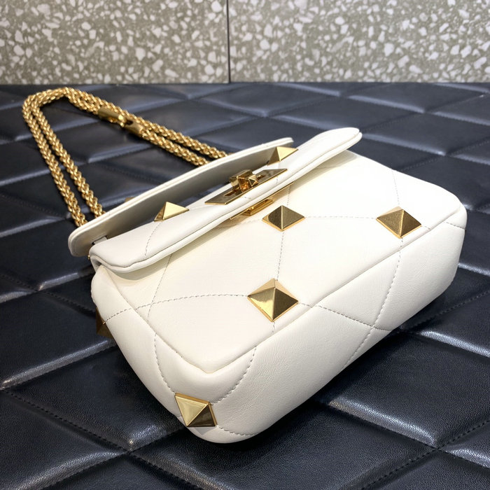 Valentino Small Roman Stud The Shoulder Bag White WB0l04