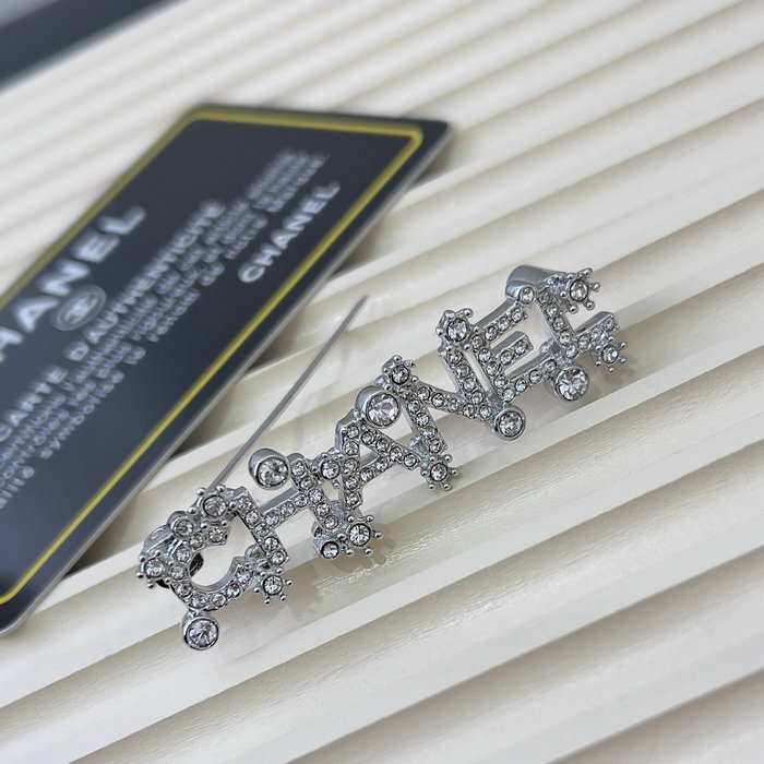 Chanel Brooch CR10