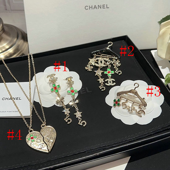 Chanel Earrings CE32