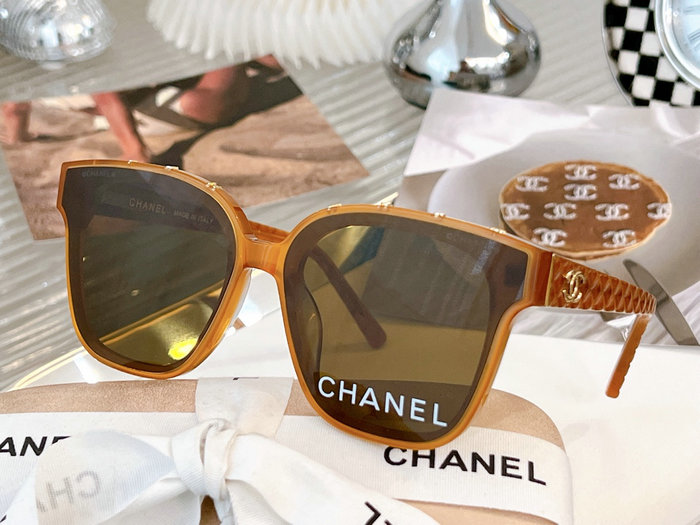 Chanel Sunglasses SCH0735