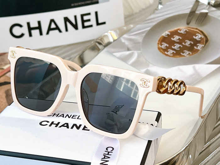 Chanel Sunglasses SCH0741