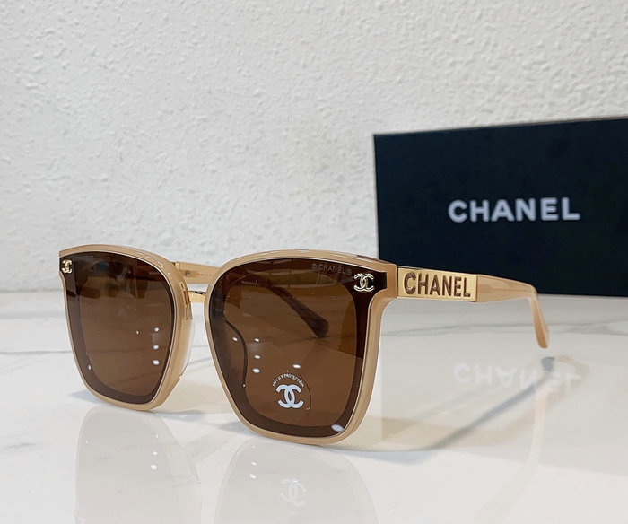 Chanel Sunglasses SCH0771