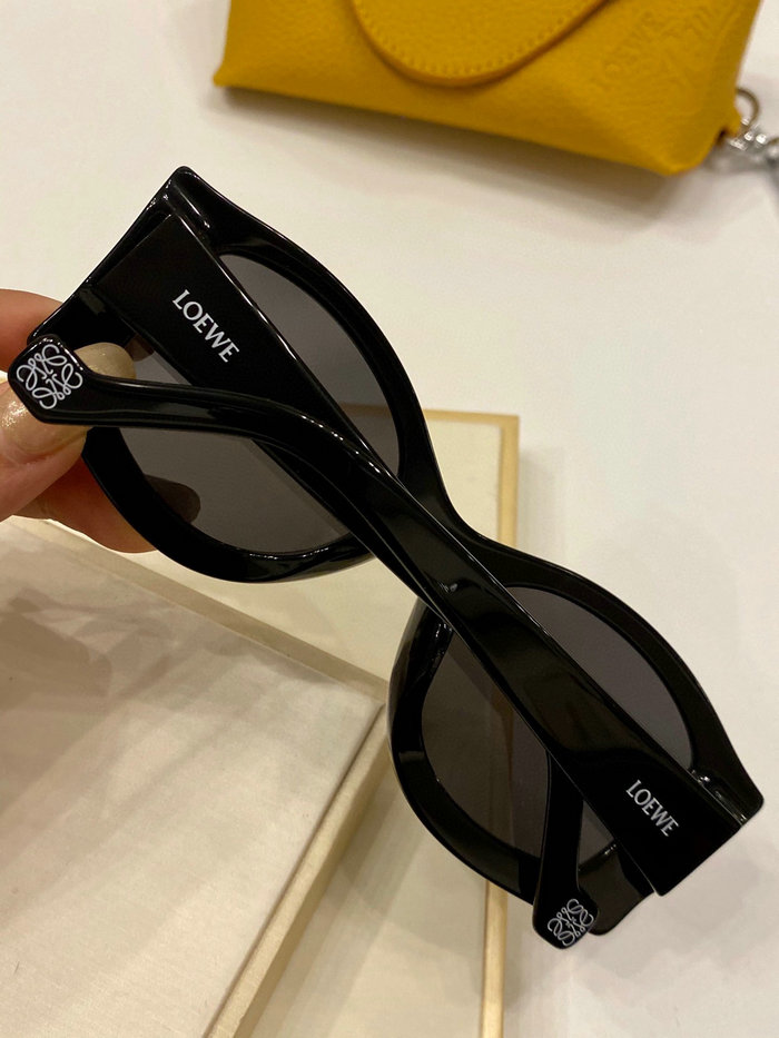 Loewe Sunglasses SL03051