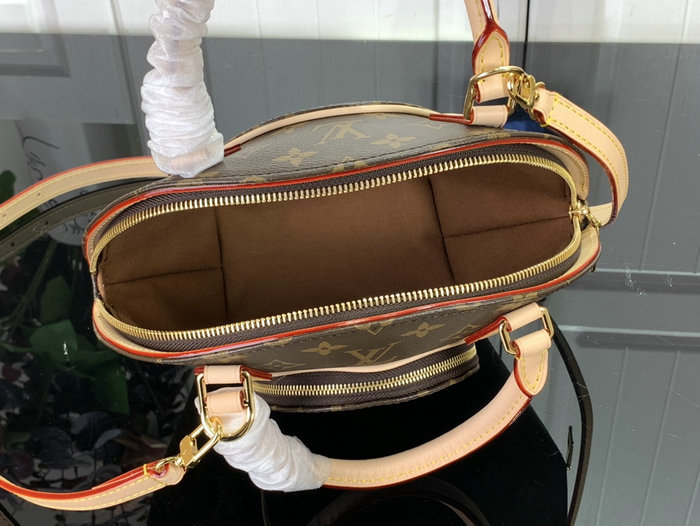 Louis Vuitton Ellipse BB M20752