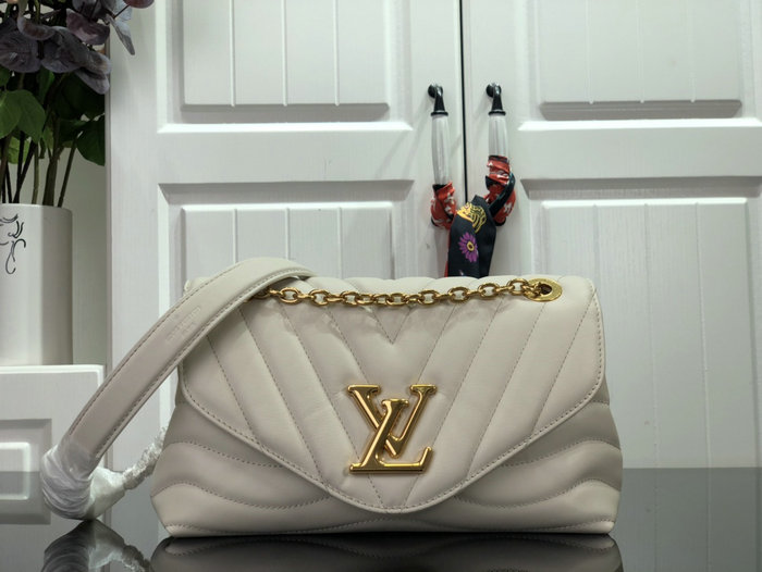 Louis Vuitton New Wave Chain Bag MM White M58552