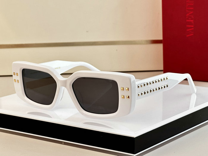 Valentino Sunglasses S108A