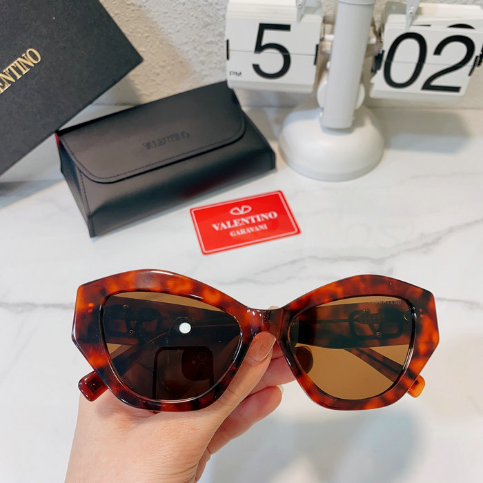 Valentino Sunglasses SVA5158