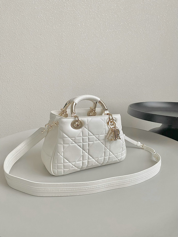 Dior Lady Handbag White D7501