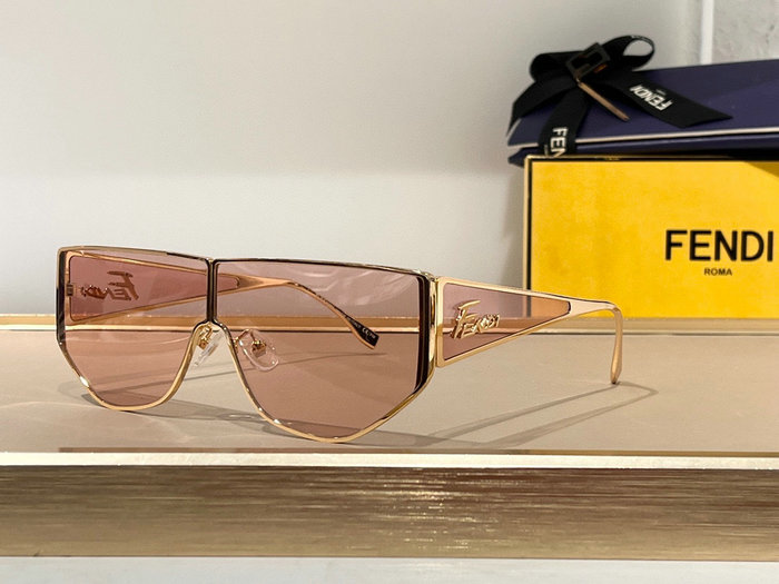 Fendi Sunglasses SM0093