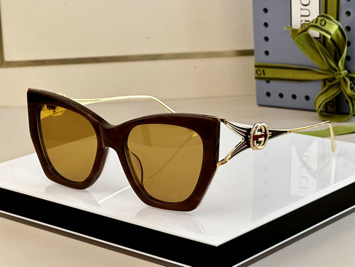 Gucci Sunglasses S0988