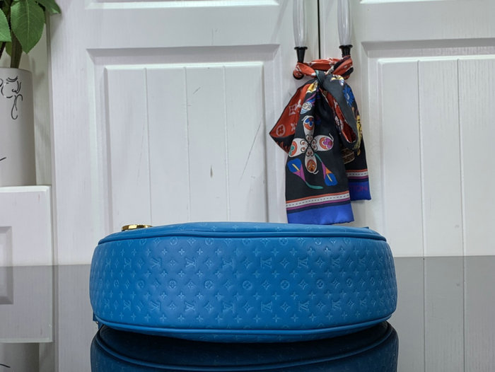 Louis Vuitton Loop Blue M22594