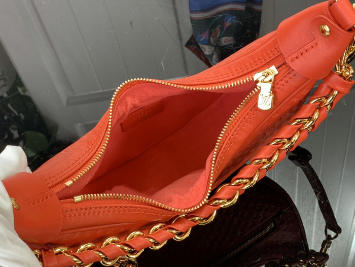 Louis Vuitton Loop Red M22594