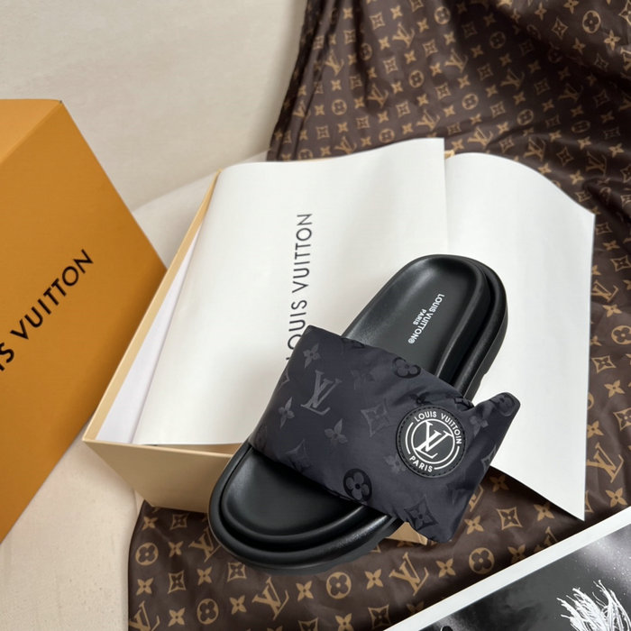 Louis Vuitton Slippers LS03175