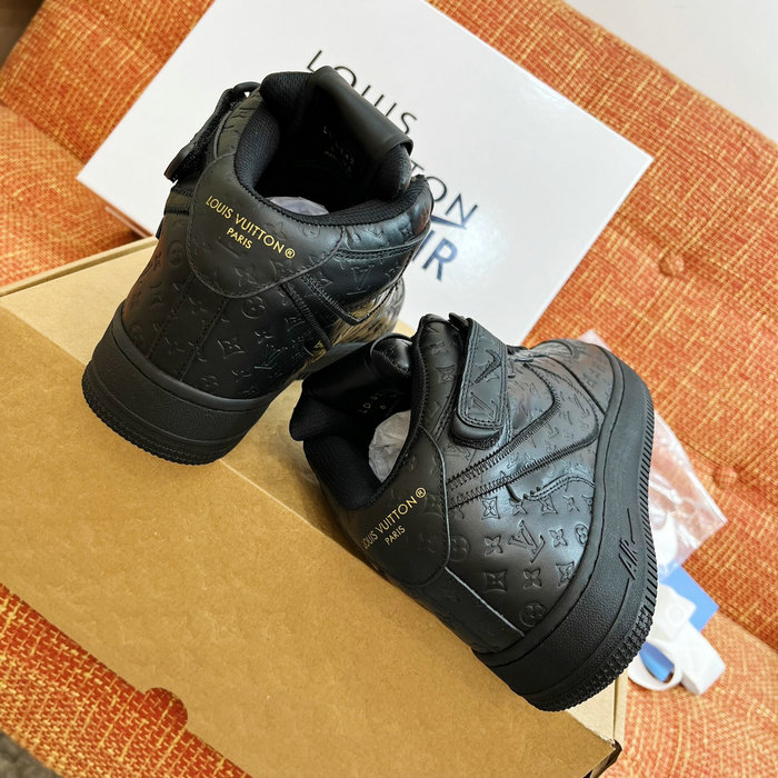 Louis Vuitton Sneakers LS03171