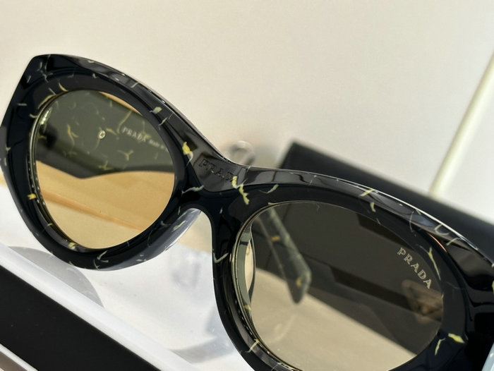 Prada Sunglasses SSPR20