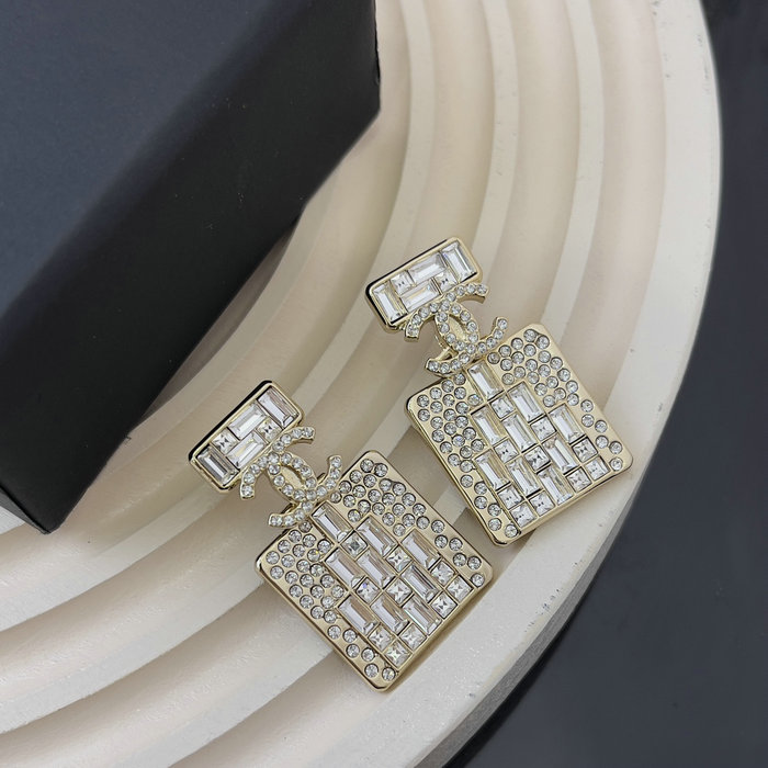 Chanel Earrings CE44