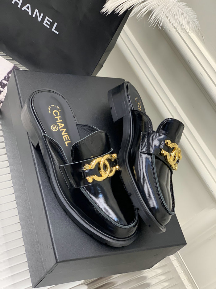 Chanel Sippers CS03232