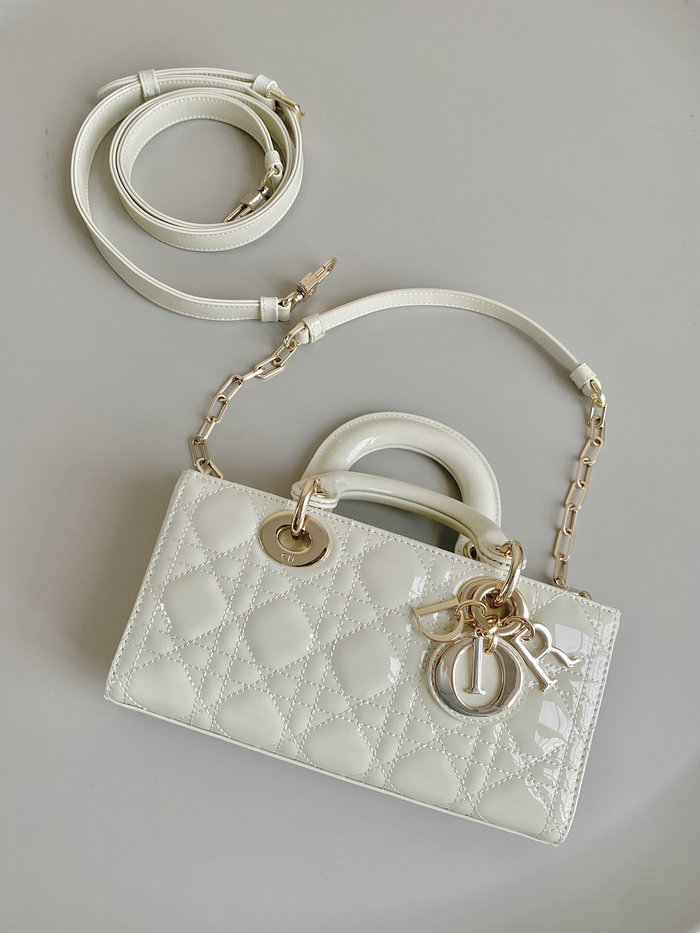 Small LADY Patent D-JOY BAG White D3380