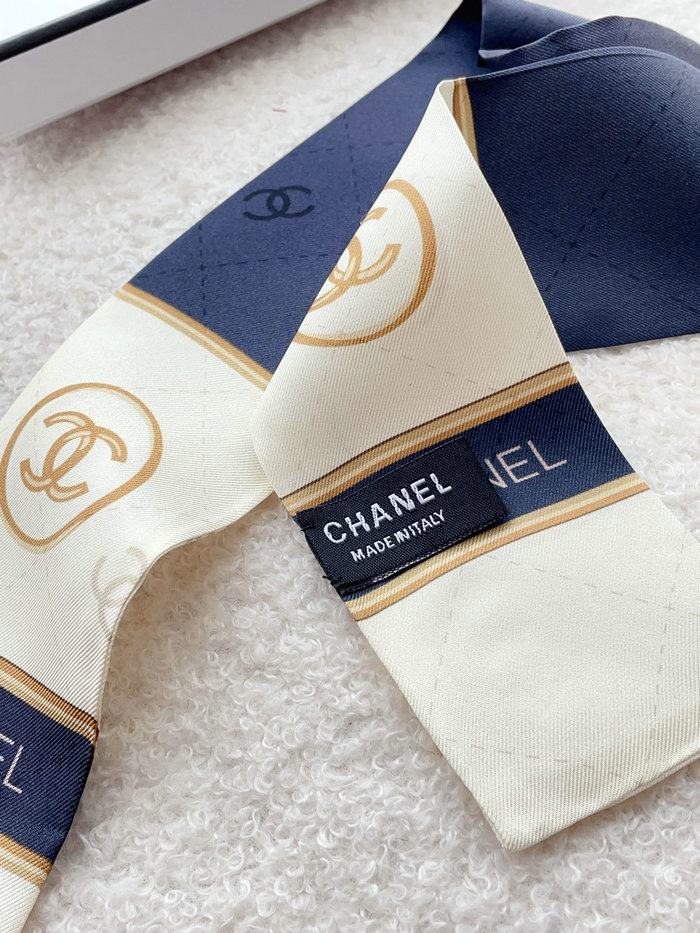 Chanel Bandeau CB09