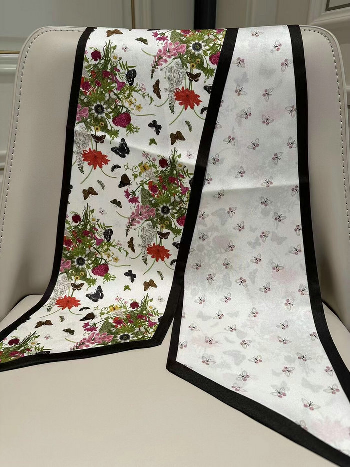 Gucci Silk Scarf GS2305