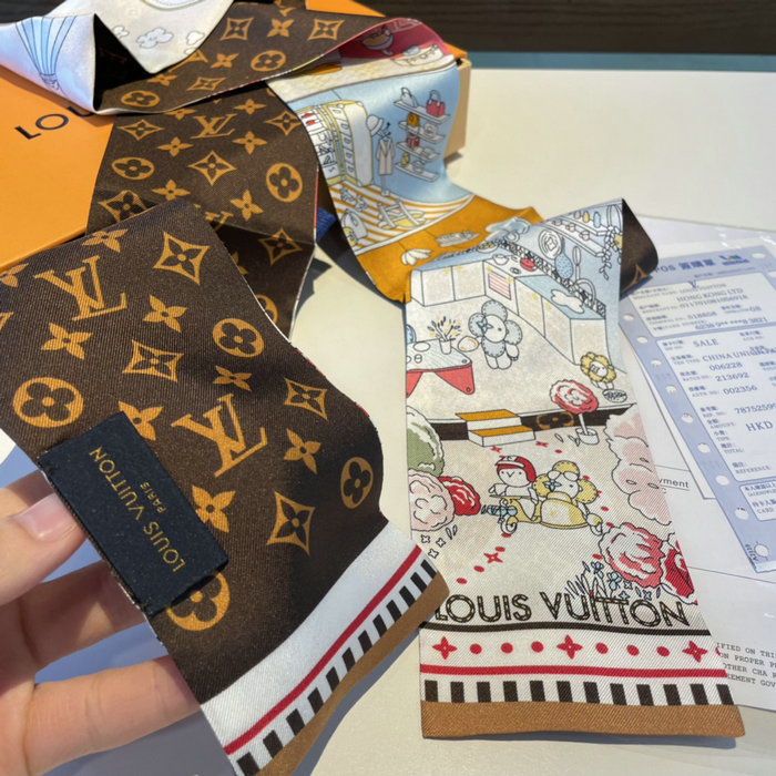 Louis Vuitton Bandeau LB04