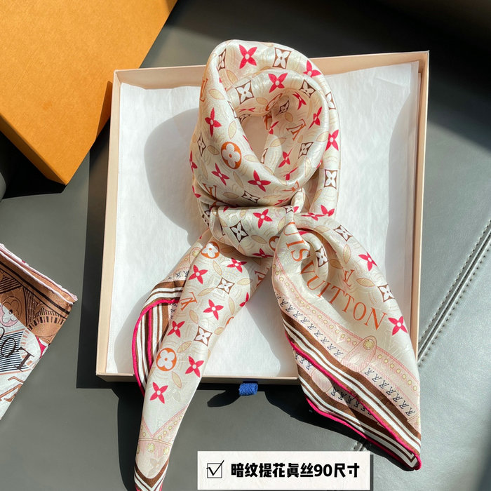 Louis Vuitton Silk Scarf LS2303