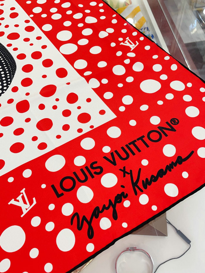 Louis Vuitton Silk Scarf LS2312