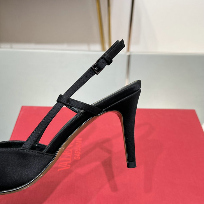 Valentino Slingback Pumps VS03263