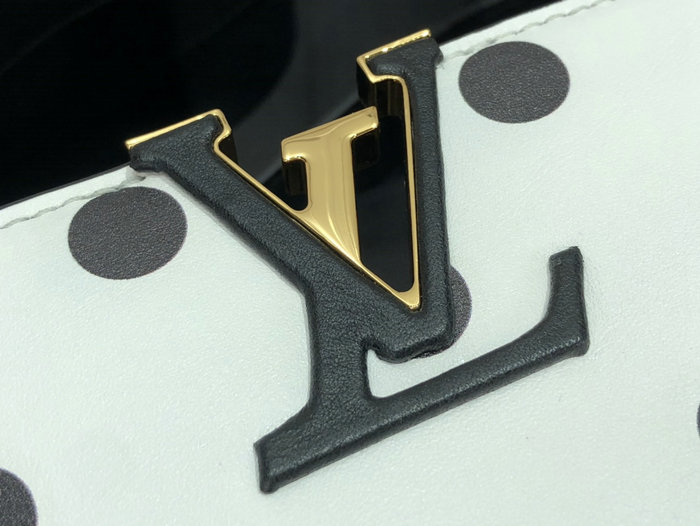 Louis Vuitton Capucines BB Bag M20373