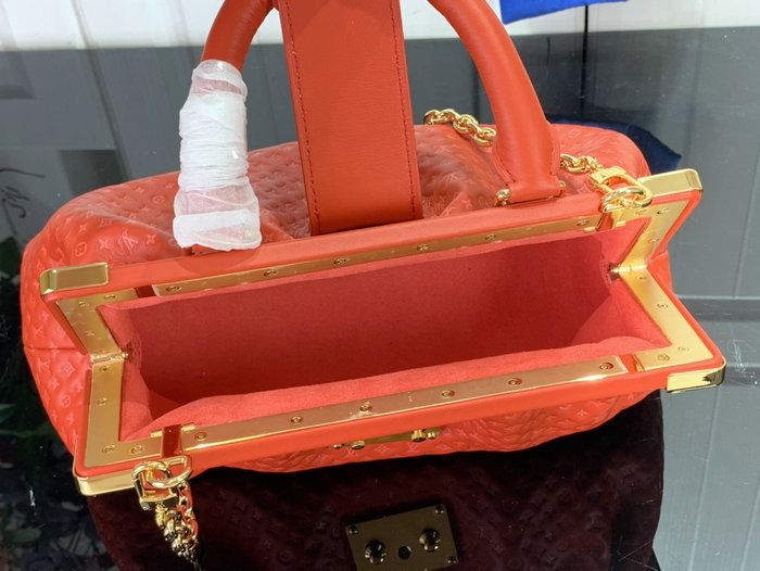 Louis Vuitton Monogram Clutch Red M22326