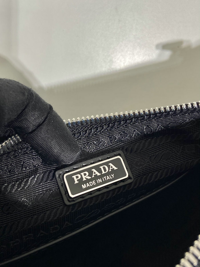 Prada Triangle leather bag Black 2VH155