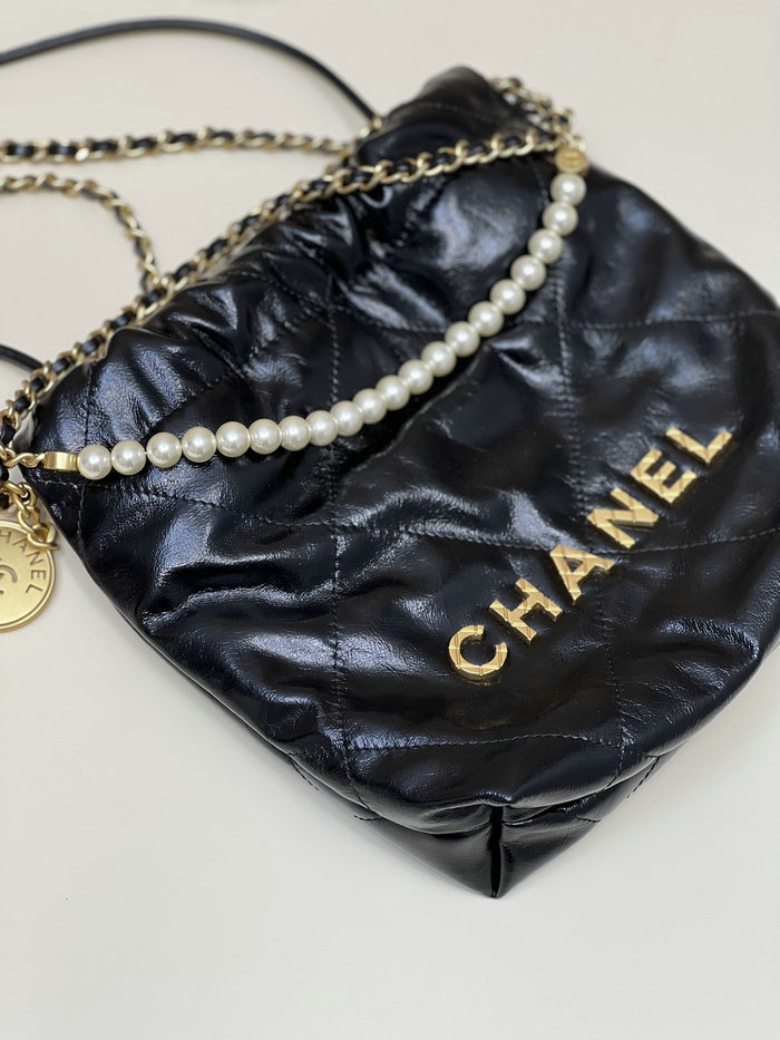 Chanel 22 Mini Handbag with Pearls AS3980