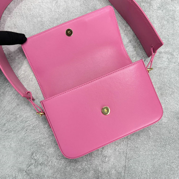 Jacquemus Le Carinu Logo-plaque Shoulder Bag Pink J2038