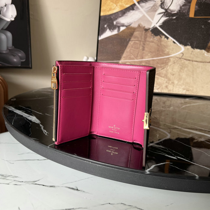 Louis Vuitton Capucines Compact Wallet M62157