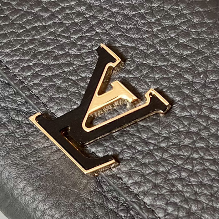 Louis Vuitton Capucines XS Wallet M68587