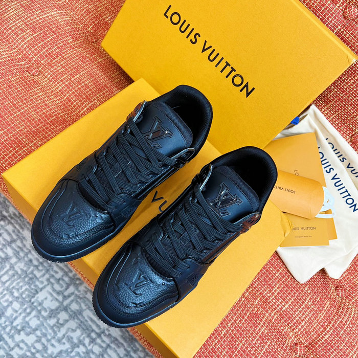 Louis Vuitton Sneakers LS04073