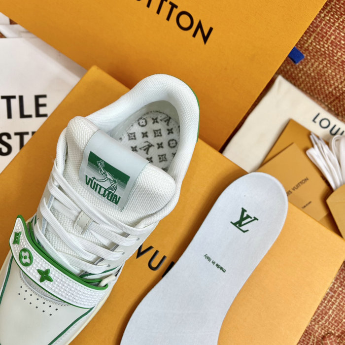 Louis Vuitton Sneakers LS04074