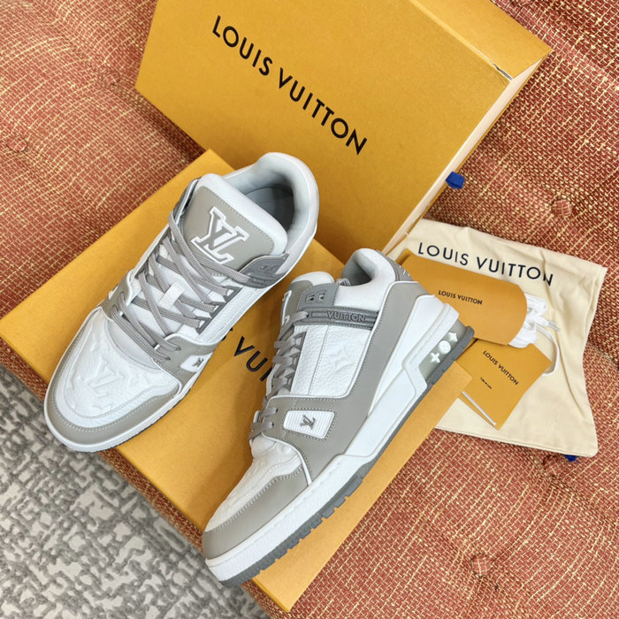 Louis Vuitton Sneakers LS04081