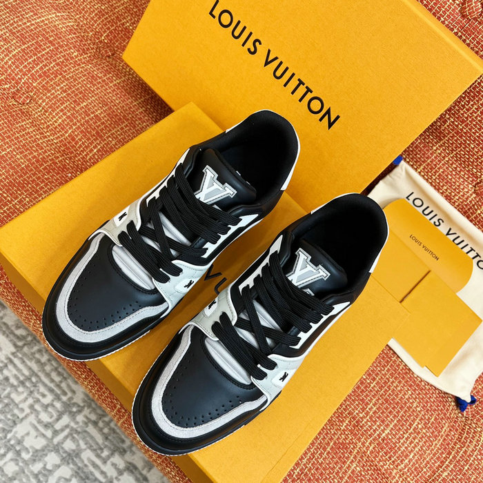 Louis Vuitton Sneakers LS04086