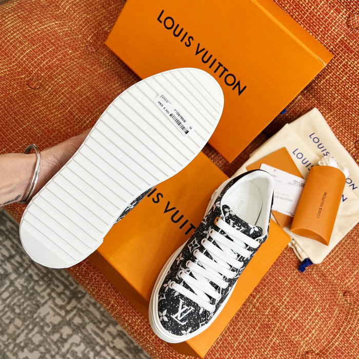 Louis Vuitton Sneakers LS04094