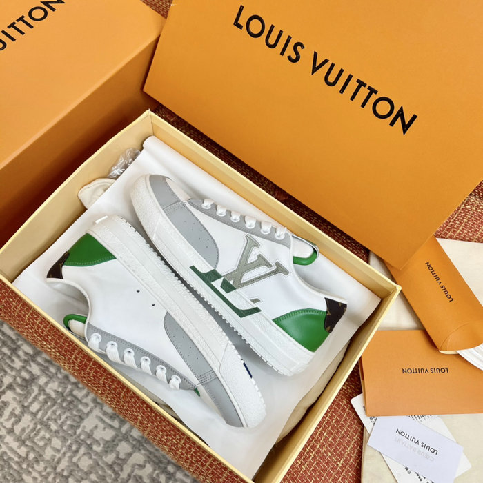 Louis Vuitton Sneakers LS04105