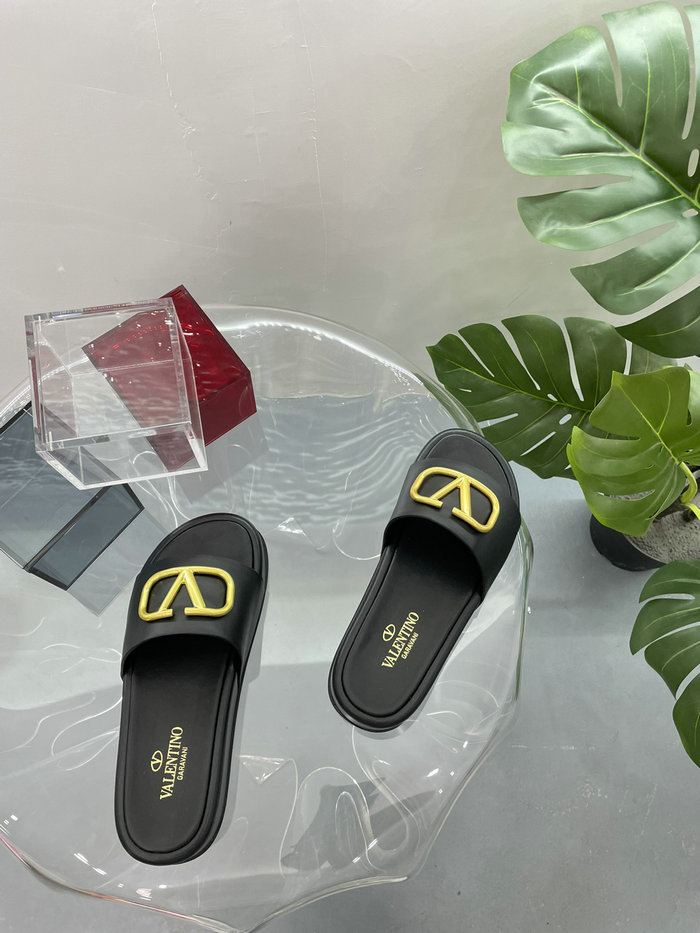 Valentino Slides VS04102