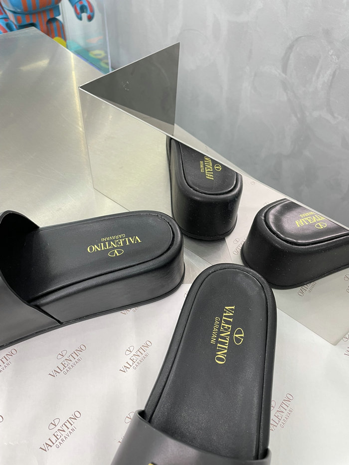 Valentino Slides VS04103