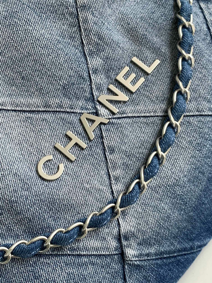 Chanel Denim 22 SMALL HANDBAG AS3260