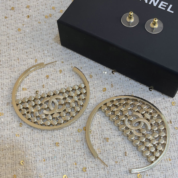 Chanel Earrings CE04172